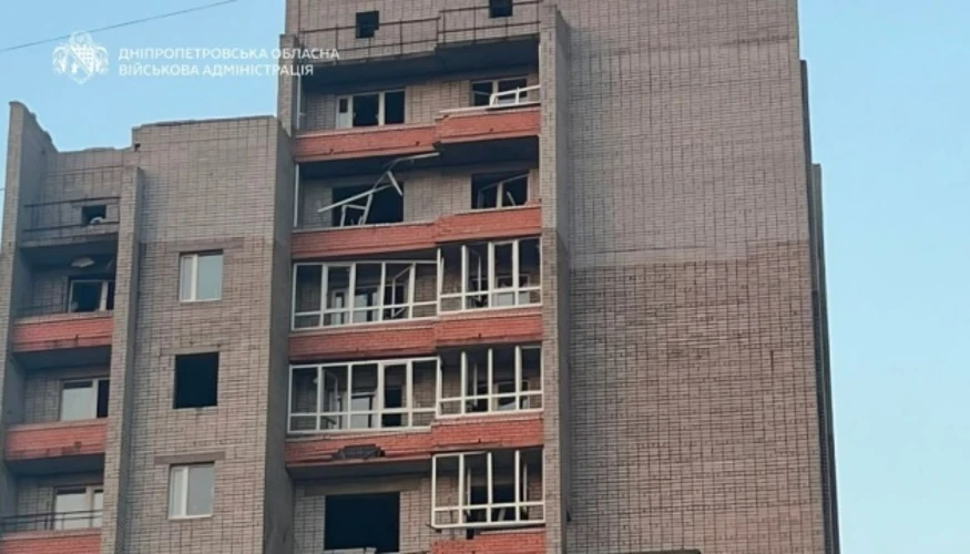 Пошкоджені внаслідок ударів РФ багатоповерхівки, приватний будинок, ліцей і магазин у громадах Дніпропетровщини
