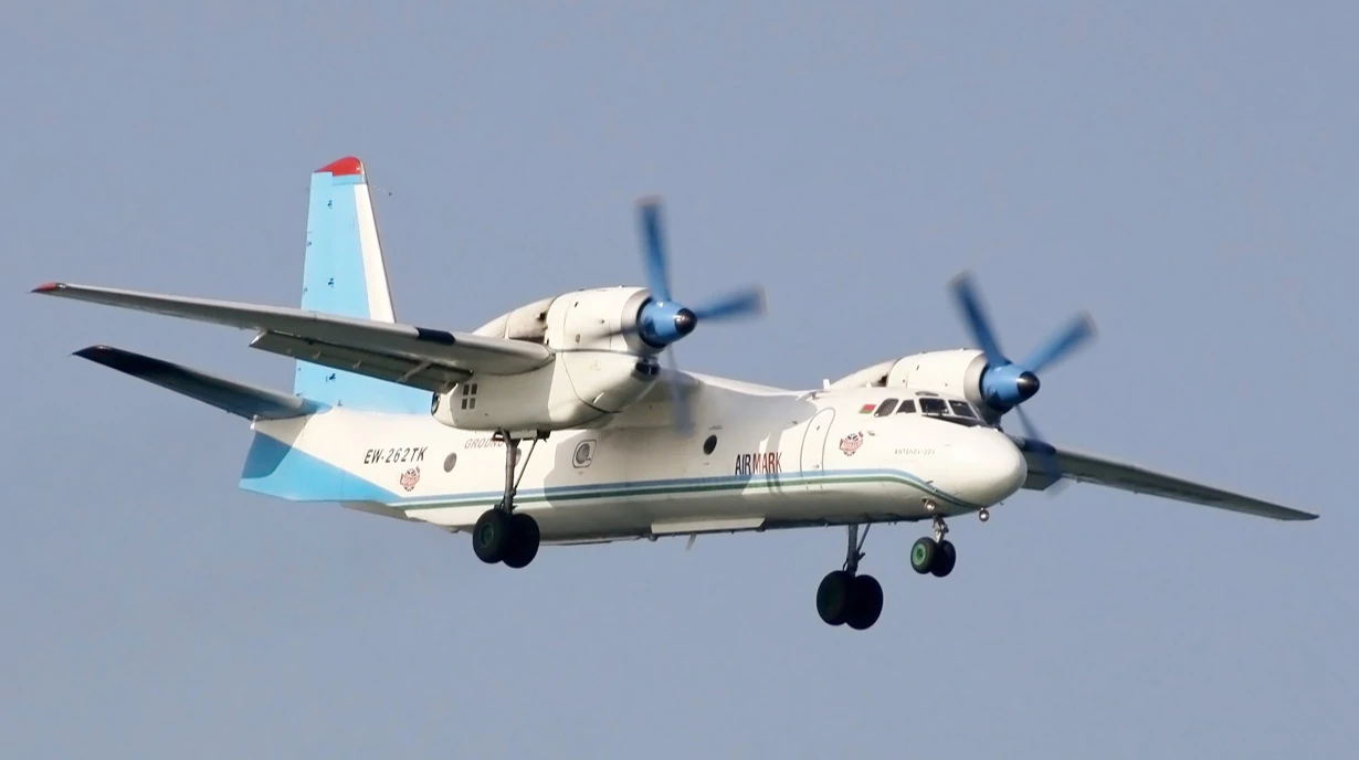 Рейс Ан-32 із Чернівців до Меркулешти: чому він стосується кожного українця