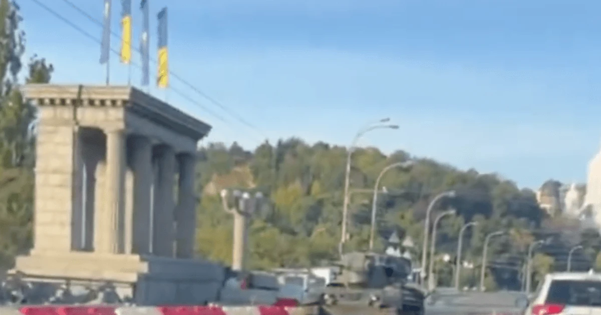 СБУ затримала киянина за відео з ППО, надіслане підсанкційному блогеру